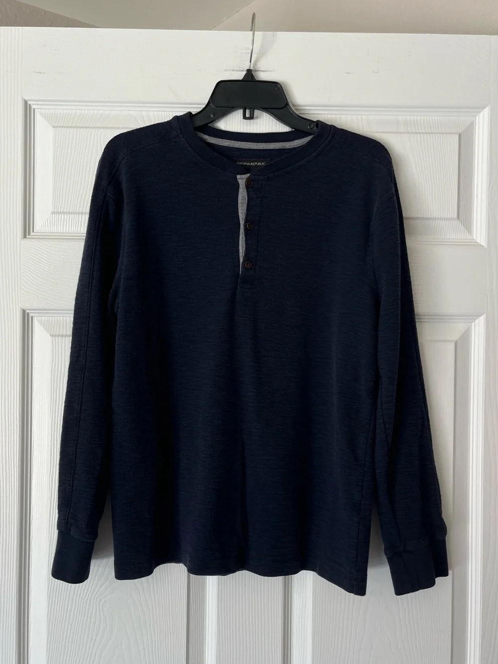 Banana Republic Long Sleeve Henley Shirt